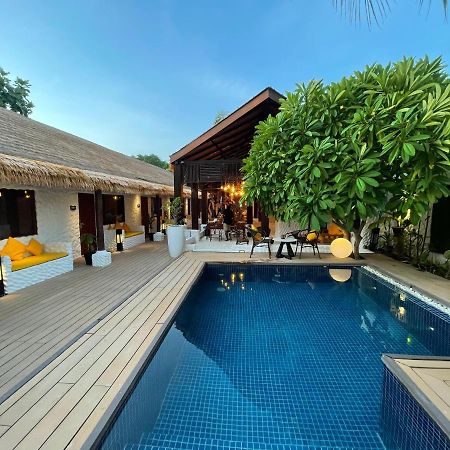 Atholhu Residence Fehendhoo Kültér fotó